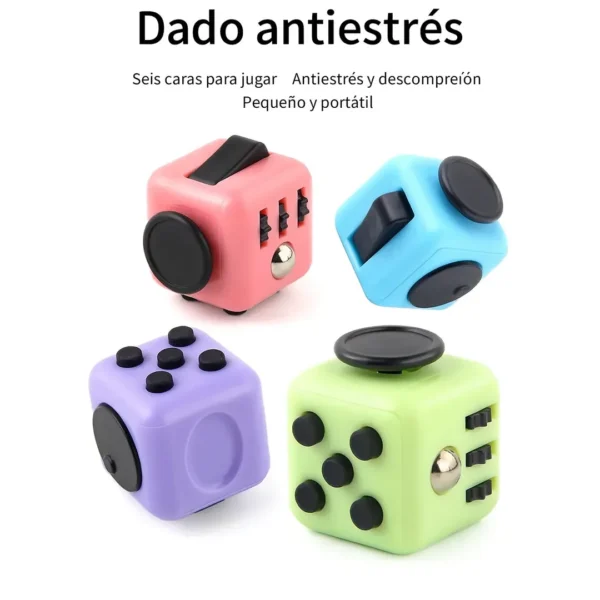 SM-003-02.webp Fidget Cube Dado Sensorial Antiestrés 6 Funciones Portátil